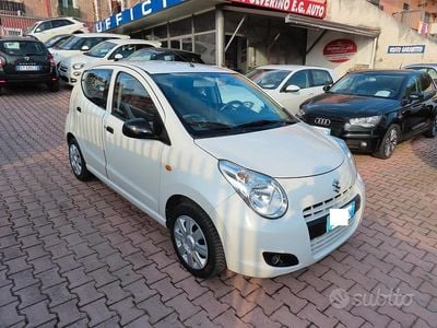 Usata Suzuki Alto 68 CV (50 kW) 2012 Bianco Utilitaria
