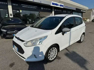 Usata Ford B-MAX Titanium 87 CV (63 kW) 2016 Bianco Monovolume