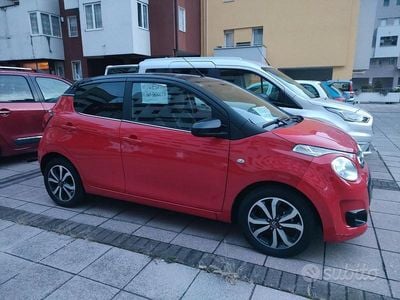 Usata Citroën C1 Shine 72 CV (52 kW) 2020 Rosso Utilitaria