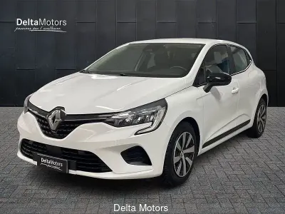 Second-hand Renault Clio V Equilibre 101 CP (74 kW) 2023 Alb Hatchback