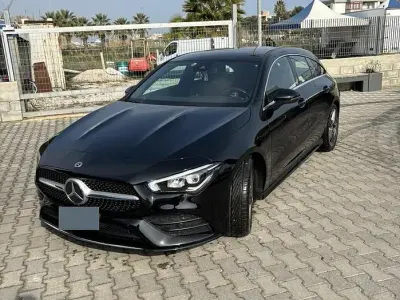 Usata Mercedes CLA200 163 CV (119 kW) 2021 Nero Coupé