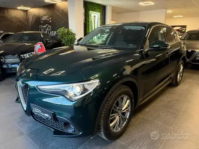 Usata Alfa Romeo Stelvio Business 190 CV (139 kW) 2021 Verde SUV