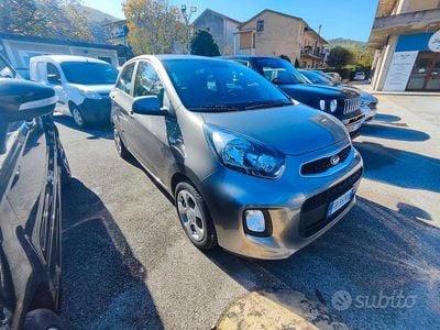 Käytetty Kia Picanto City 67 HP (49 kW) 2016 Ruskea Viistoperä