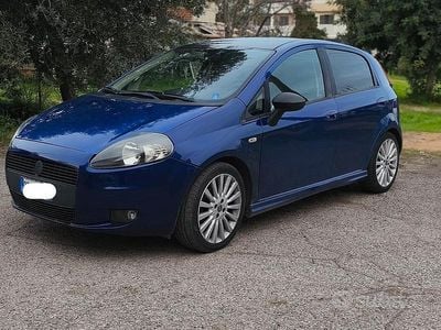 Usata Fiat Grande Punto Sport 90 CV (66 kW) 2009 Utilitaria