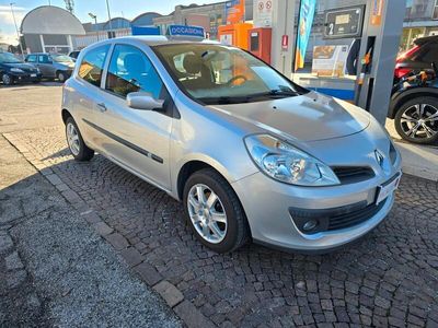 usata Renault Clio 1.2 16V 3 porte con 199.500km