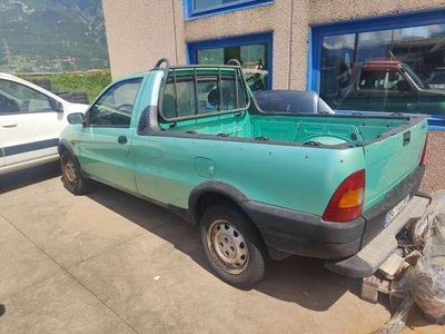 usata Fiat Strada -