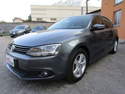 usata VW Jetta 1.6 tdi bm 105cv dsg * 67.000 KM REALI *