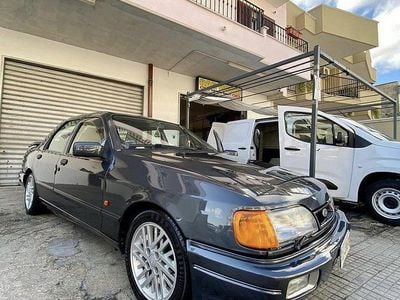 Usata Ford Sierra RS 200 CV (147 kW) 1989 Grigio scuro metallizzato Berlina