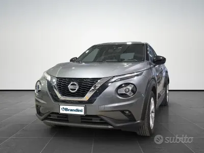 Usata Nissan Juke N-Connecta 114 CV (83 kW) 2022 Grigio piombo SUV