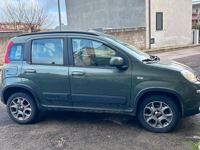 Usata Fiat Panda 4x4 85 CV (62 kW) 2016 Verde Utilitaria