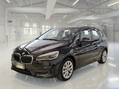 Usata BMW 225 Active Tourer Advantage 136 CV (100 kW) 2020 Nero Monovolume