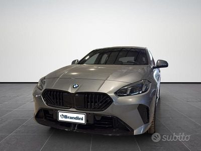Usata BMW 118 Comfort Edition 150 CV (110 kW) 2024 Skyscraper grey metallic Utilitaria