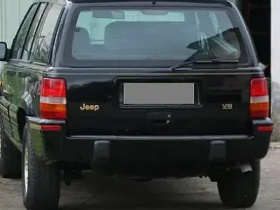 Usata Jeep Cherokee 215 CV (158 kW) 1993 Nero SUV