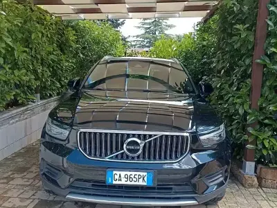 Usata Volvo XC40 Inscription 150 CV (110 kW) 2020 Nero SUV