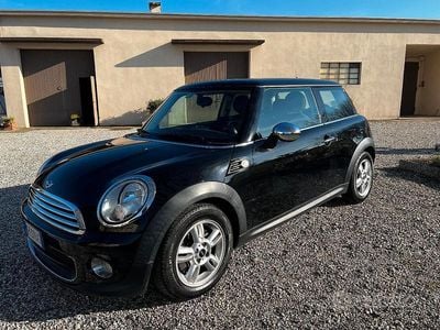 Usata Mini ONE 75 CV (55 kW) 2011 Nero Utilitaria