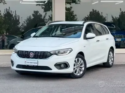 Usata Fiat Tipo Lounge 120 CV (88 kW) 2019 Bianco Station wagon