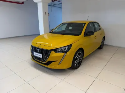 Usata Peugeot 208 Active 74 CV (54 kW) 2023 Giallo Utilitaria