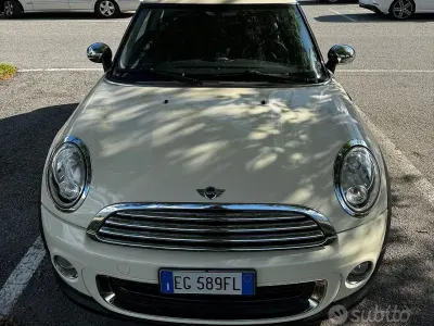 Usata Mini ONE 120 CV (88 kW) 2012 Bianco Utilitaria