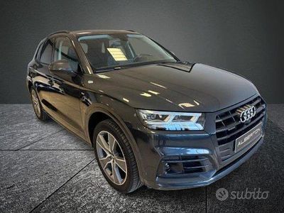 Usata Audi Q5 Ambiente 190 CV (139 kW) 2018 Grigio carpathian SUV