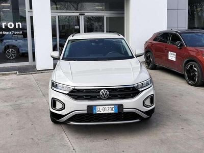 Usata VW T-Roc Life 110 CV (80 kW) 2022 Ascot grey SUV