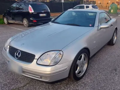 Usata Mercedes SLK230 193 CV (141 kW) 1999 Cabrio