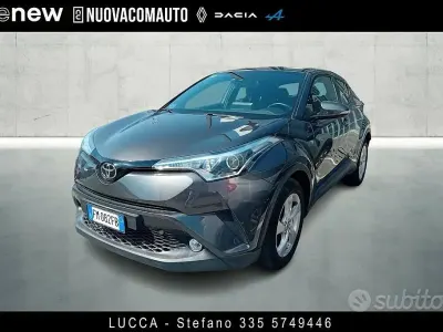 Usata Toyota C-HR Active 116 CV (85 kW) 2017 Grigio SUV