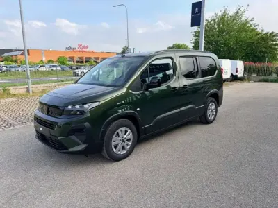 Uusi Peugeot Rifter Allure 131 HP (96 kW) 2026 Vihreä Tila-auto
