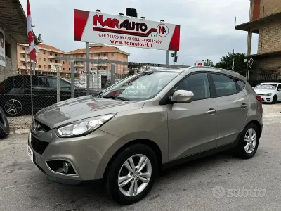 Usata Hyundai ix35 Comfort 184 CV (135 kW) 2011 Bronzo SUV