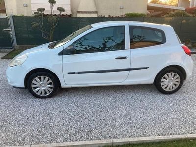 Usata Renault Clio II Dynamique 90 CV (66 kW) 2011 Bianco Furgone