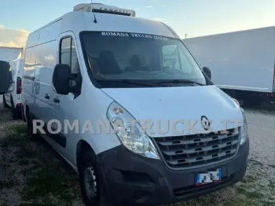 Begagnad Renault Master 125 HK (91 kW) 2014 Vit Sedan