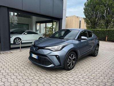 Usata Toyota C-HR Trend 98 CV (72 kW) 2021 Celestite grey SUV