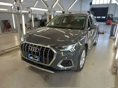 Usata Audi Q3 Ambiente 150 CV (110 kW) 2019 Grigio SUV