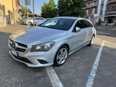 Usata Mercedes CLA180 Shooting Brake Business 109 CV (80 kW) 2016 Argento Station wagon