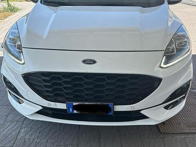 Usata Ford Kuga ST-Line X 150 CV (110 kW) 2021 Bianco SUV