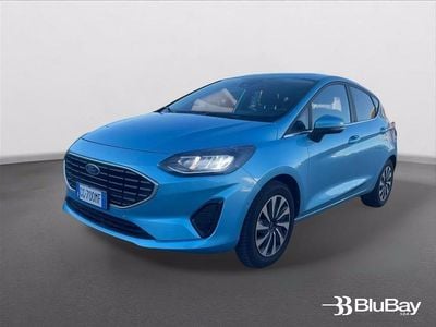Begagnad Ford Fiesta Titanium 75 HK (55 kW) 2022 Celeste metallizzato Halvkombi