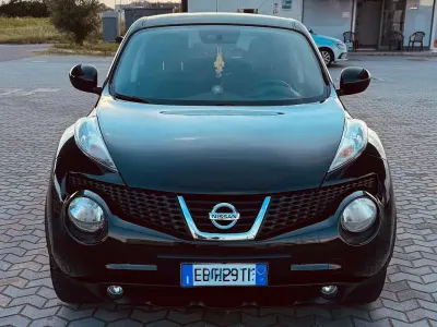 Używany Nissan Juke Visia 117 KM (86 kW) 2013 Czarny SUV