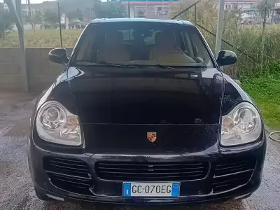 Usata Porsche Cayenne 250 CV (183 kW) 2004 Nero SUV