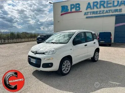 Usata Fiat Panda Easy 70 CV (51 kW) 2018 Bianco Utilitaria