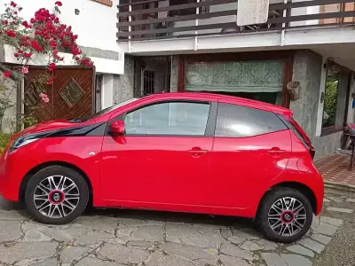 Usata Toyota Aygo 72 CV (52 kW) 2018 Utilitaria