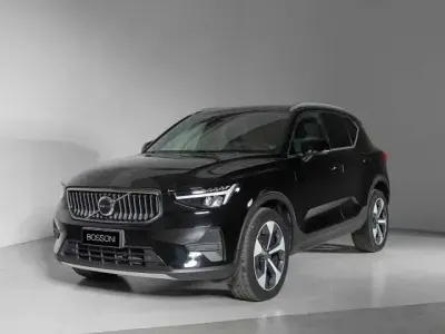 Usata Volvo XC40 120 CV (88 kW) 2023 Nero SUV