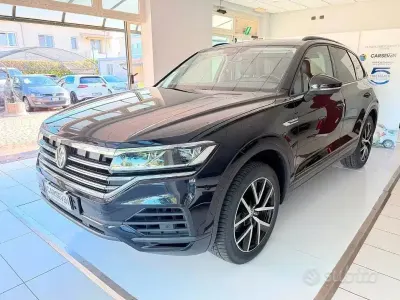 Usata VW Touareg Advance 286 CV (210 kW) 2018 Nero SUV