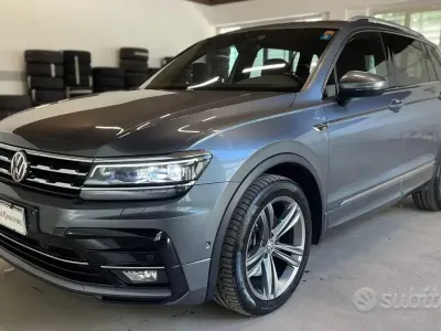 Usata VW Tiguan Allspace 190 CV (139 kW) 2018 Grigio SUV