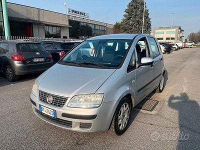 Usata Fiat Idea 77 CV (56 kW) 2009 Grigio Monovolume