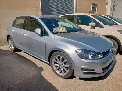 Usata VW Golf VII Highline 110 CV (80 kW) 2016 Argento Berlina