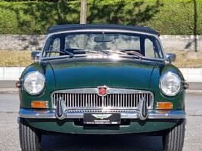 Usata MG B 96 CV (70 kW) 1973 Verde Cabrio