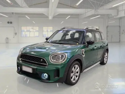 Usata Mini Cooper Countryman Business 125 CV (91 kW) 2021 Verde SUV