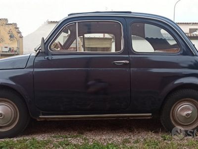 usata Fiat 500L del 1970 conservata in ottimo stato