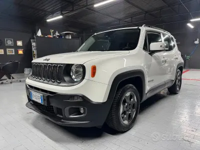 Usata Jeep Renegade Longitude 110 CV (80 kW) 2016 Bianco SUV