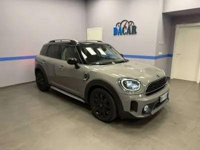 Usata Mini Cooper S Countryman Hype 178 CV (130 kW) 2022 Grigio / nero SUV
