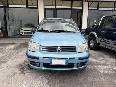 Usata Fiat Panda Dynamic 70 CV (51 kW) 2006 Blu Utilitaria